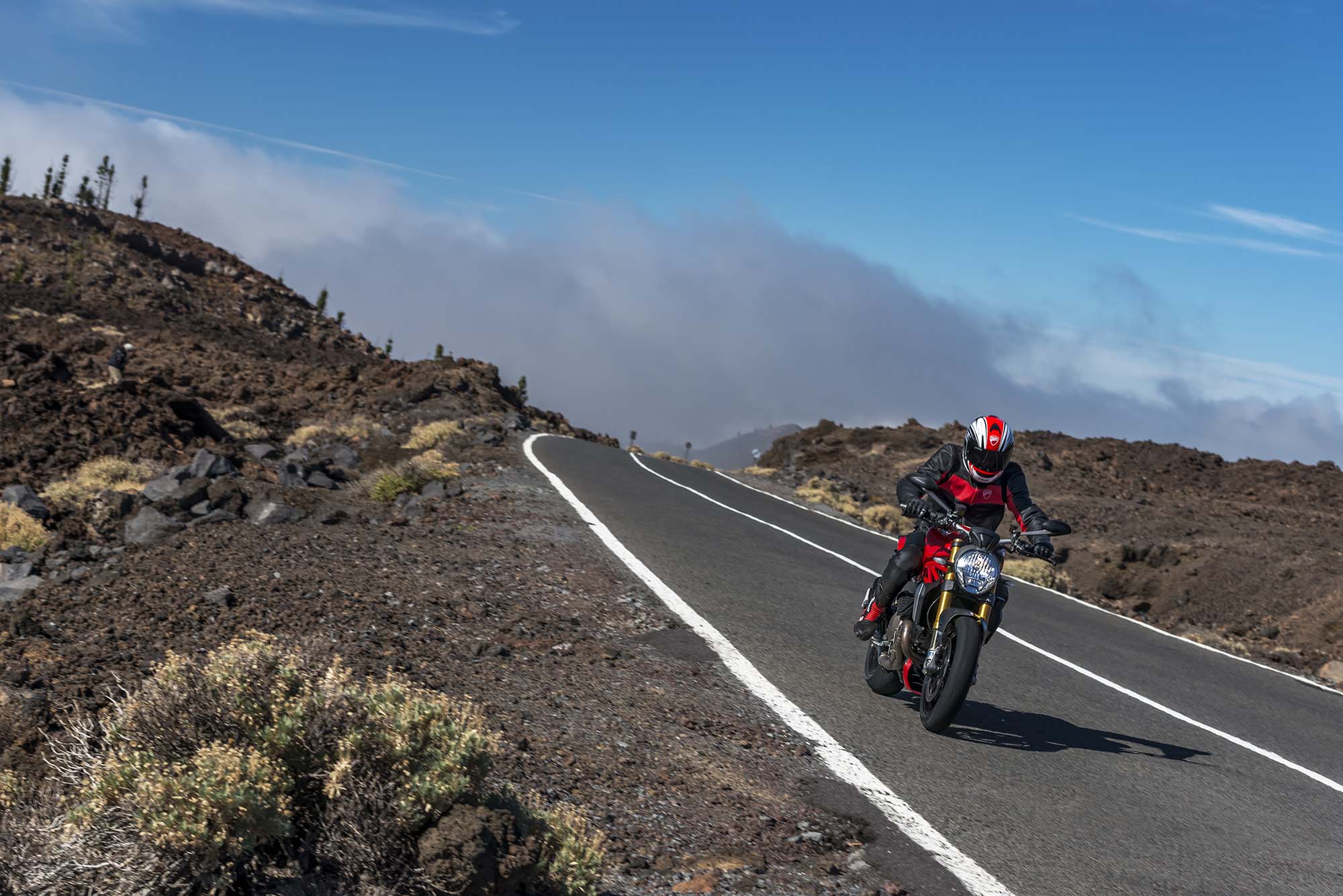 Мотоцикл Ducati Monster 1200S 2014 фото