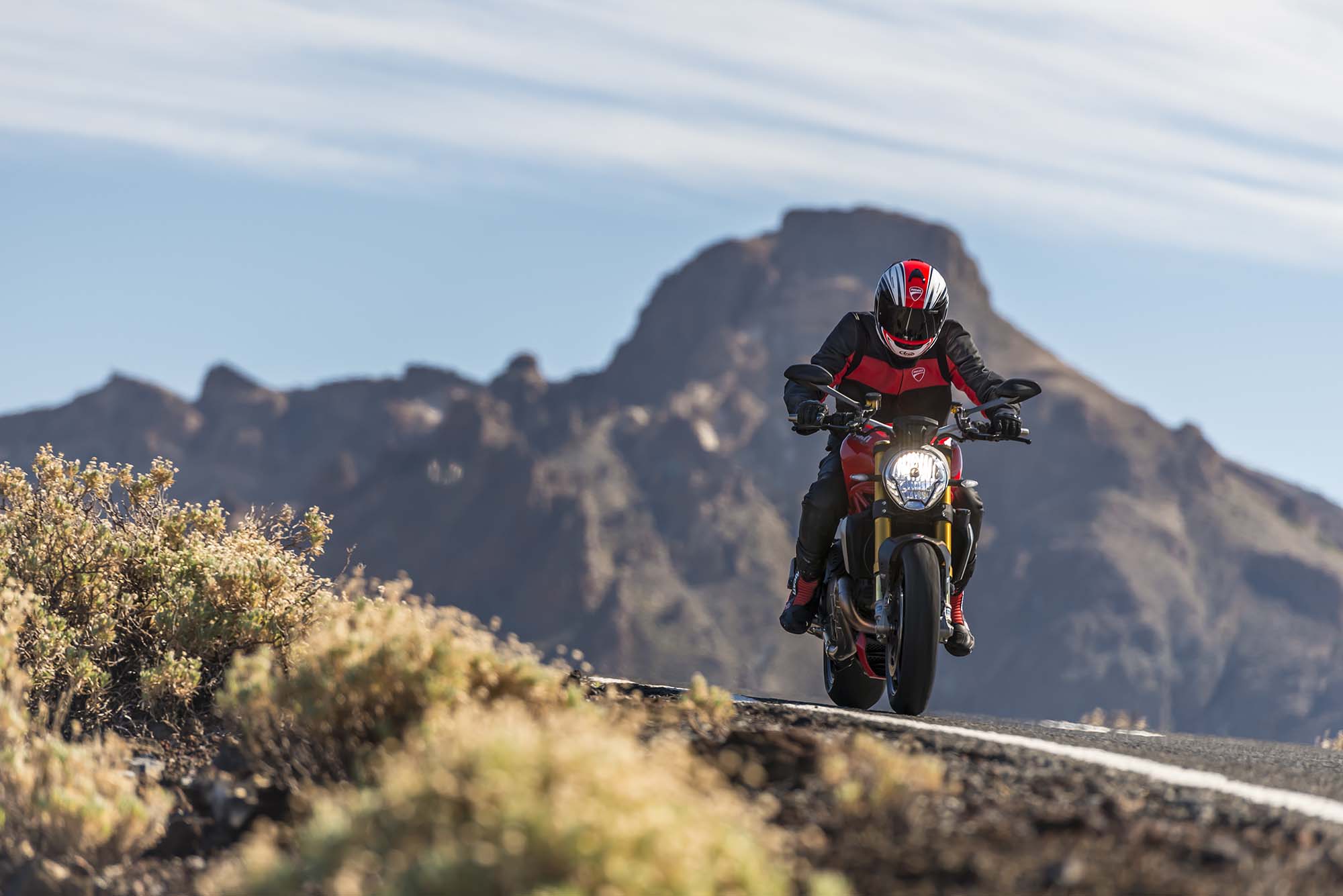 Мотоцикл Ducati Monster 1200S 2014 фото