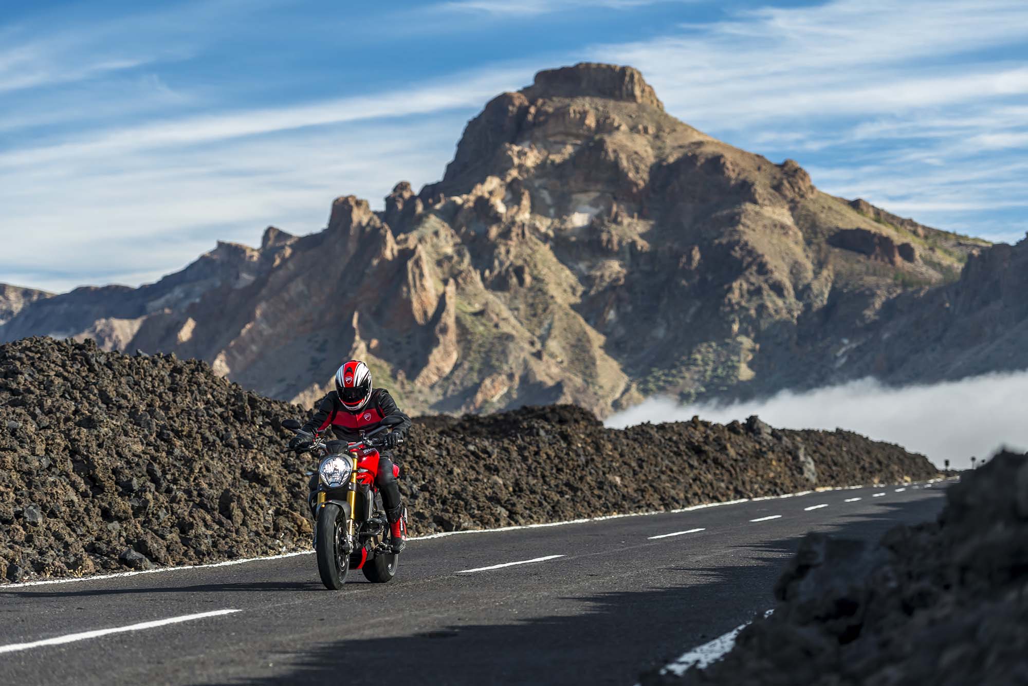 Мотоцикл Ducati Monster 1200S 2014 фото
