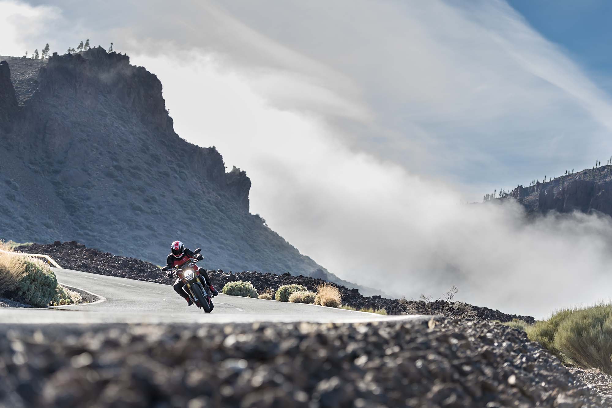 Мотоцикл Ducati Monster 1200S 2014 фото