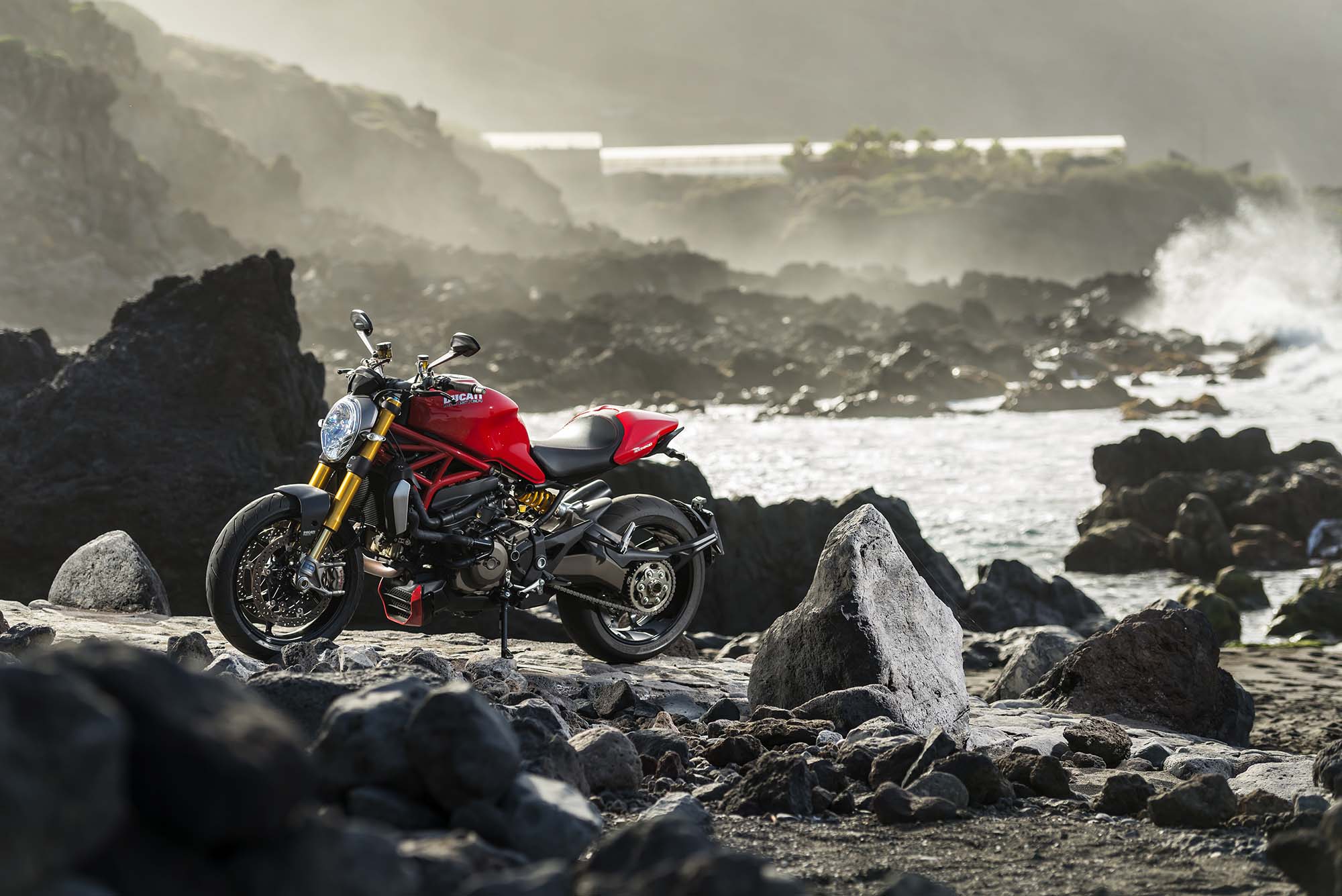 Мотоцикл Ducati Monster 1200S 2014 фото