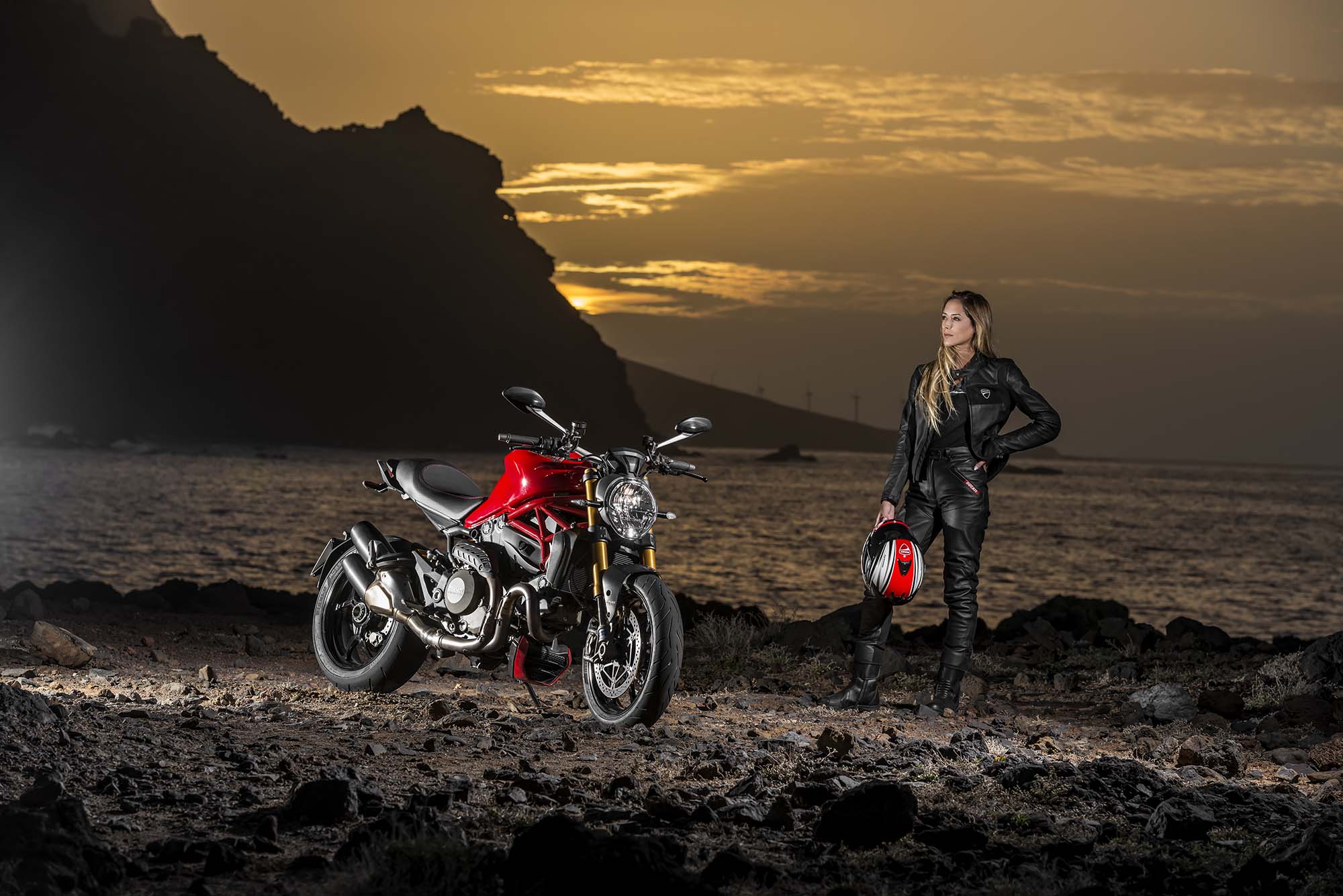 Мотоцикл Ducati Monster 1200S 2014 фото