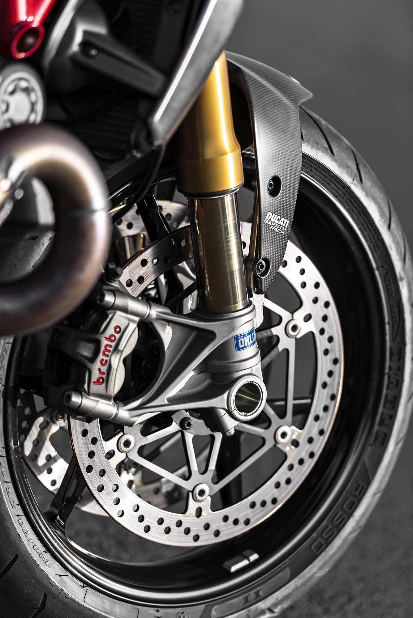 Мотоцикл Ducati Monster 1200S 2014 фото