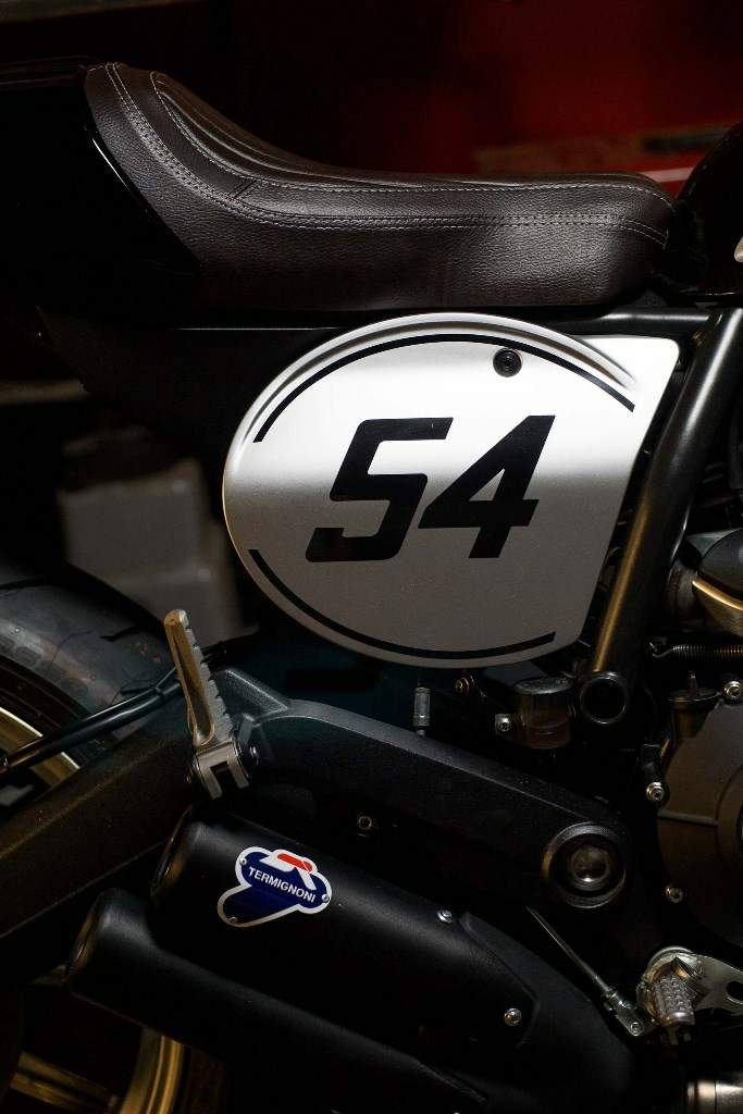 Мотоцикл Ducati Scrambler Cafe Racer 2017 фото