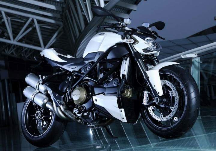 Мотоцикл Ducati Streetfighter 2010