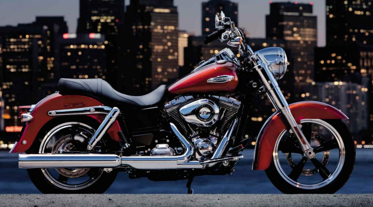 Мотоцикл Harley Davidson FLD Dyna Switchback 2013 фото