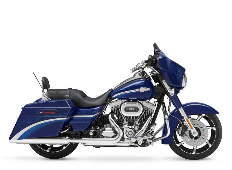 Мотоцикл Harley Davidson FLHX Street Glide CVO 2010 фото