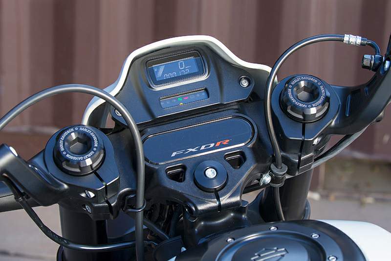 Мотоцикл Harley Davidson FXDR 114 Softail 2019 фото