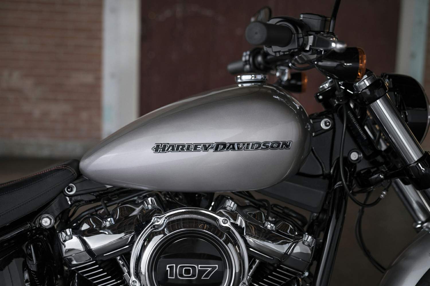 Мотоцикл Harley Davidson Softail Breakout 2018 фото
