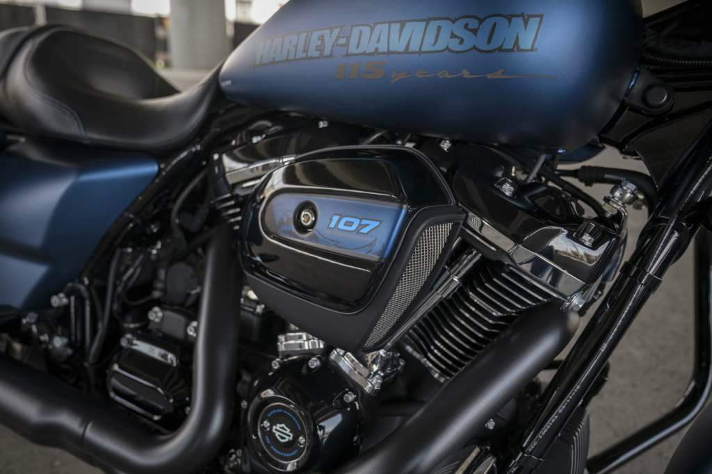 Мотоцикл Harley Davidson Street Glide Special 115th Anniversary 2018 фото
