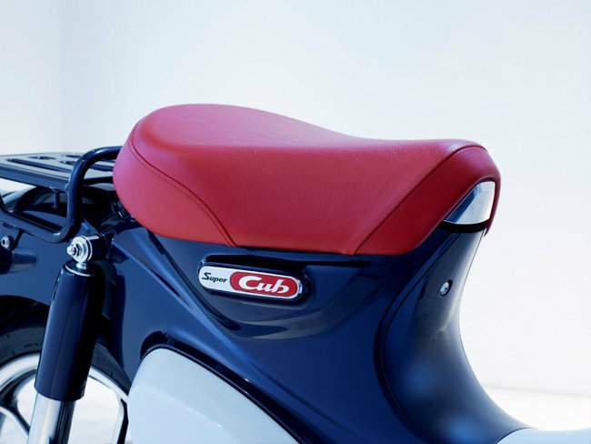 Мотоцикл Honda C 125 Super Cub ABS 2018 фото