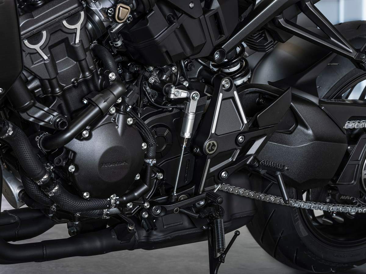 Мотоцикл Honda CB 1000R Black Edition 2021 фото