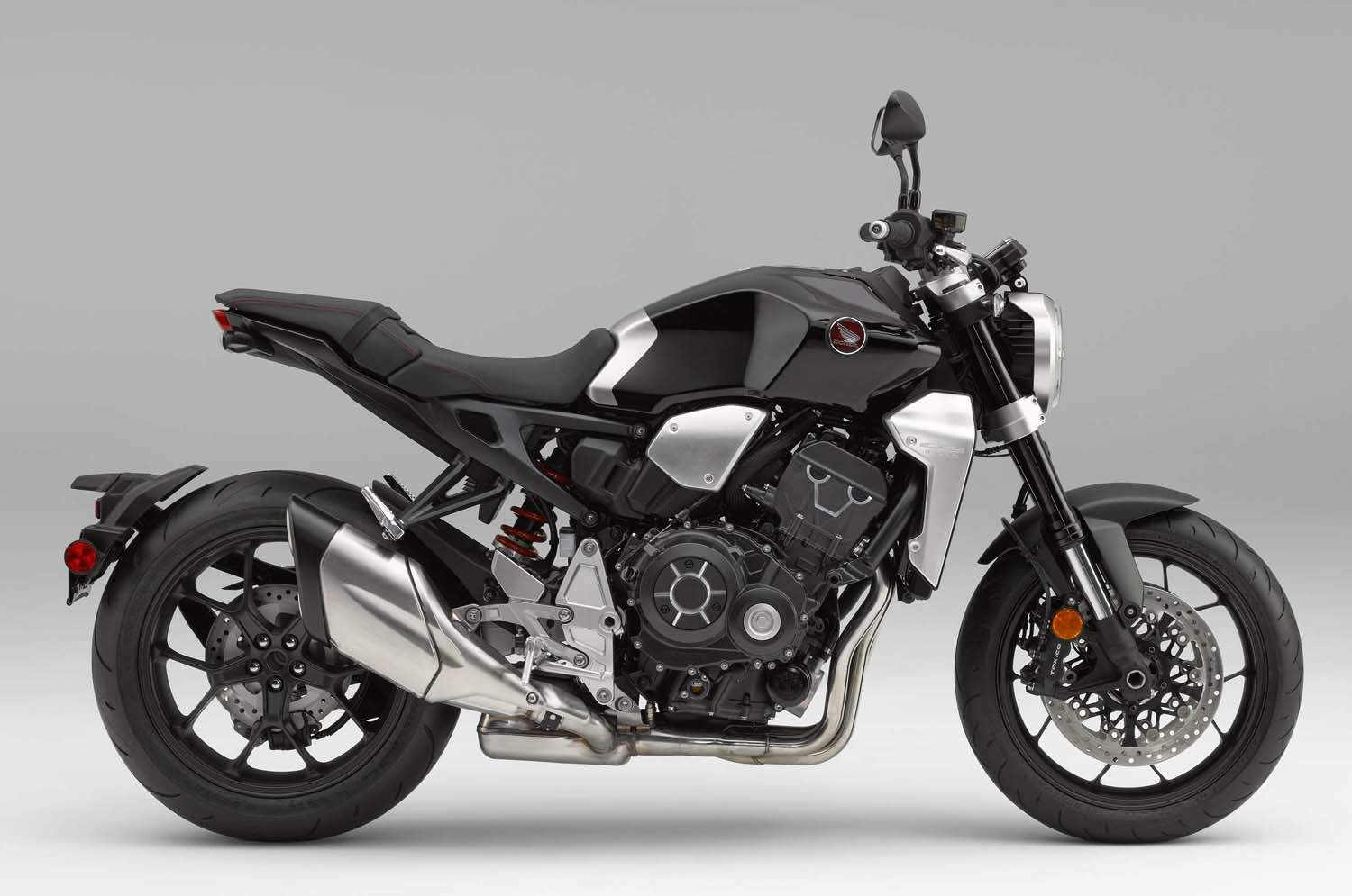 Мотоцикл Honda CB 1000R 2018 фото