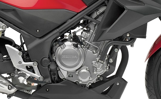 Мотоцикл Honda CB 300F 2017 фото