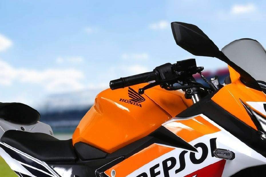 Мотоцикл Honda CBR 150R Repsol  MotoGP Edition 2021 фото