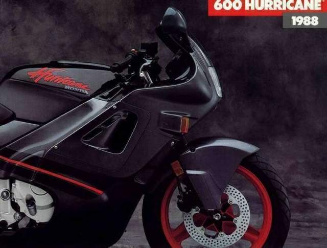 Мотоцикл Honda CBR 600 Hurricane 1988 фото