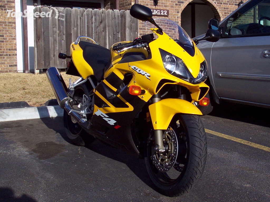 Мотоцикл Honda CBR 600F4i 2006 фото