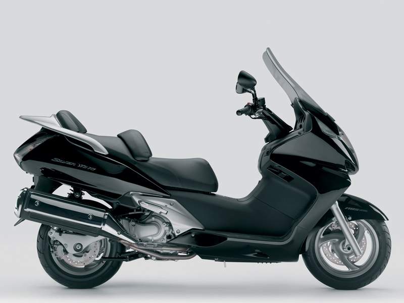 Мотоцикл Honda FJS 600 Silver Wing 2003 фото