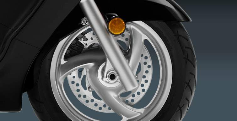 Мотоцикл Honda FJS 600 Silver Wing 2014 фото