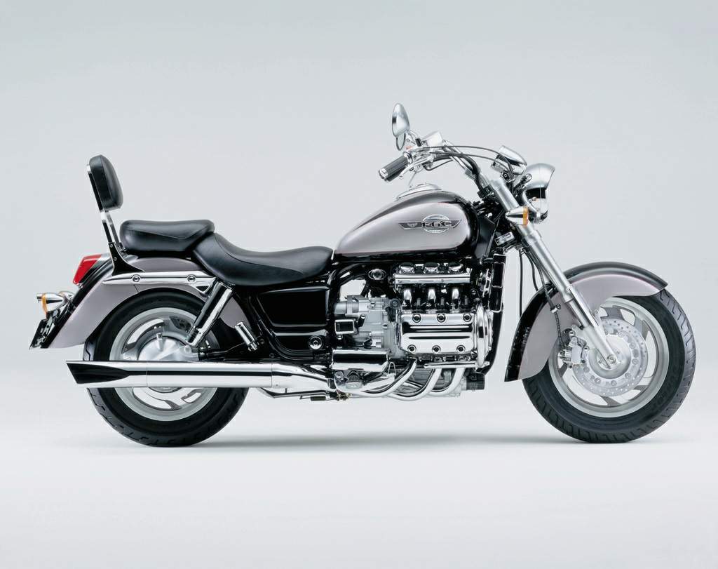 Мотоцикл Honda GL 1500C F6C Valkyrie 1999 фото