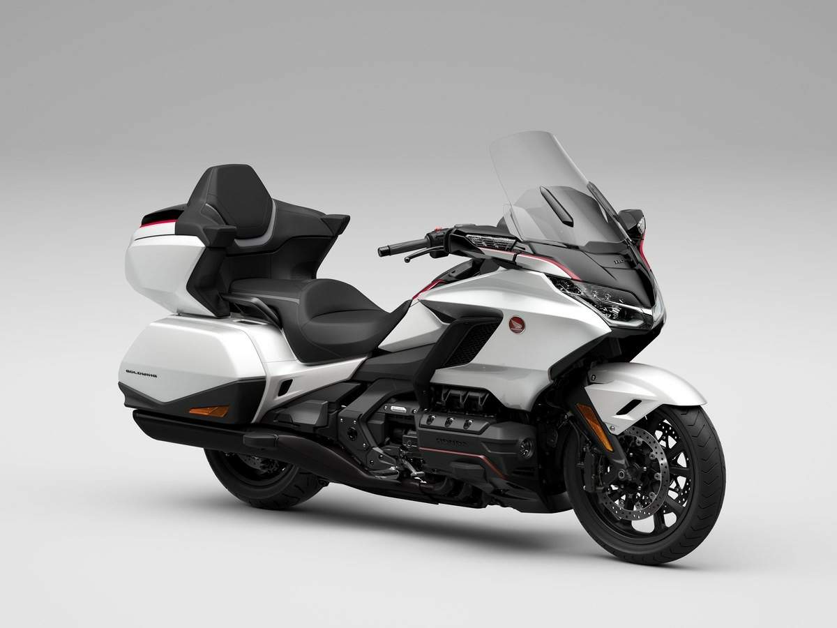 Мотоцикл Honda GL 1800 Gold Wing Tour 2024 фото