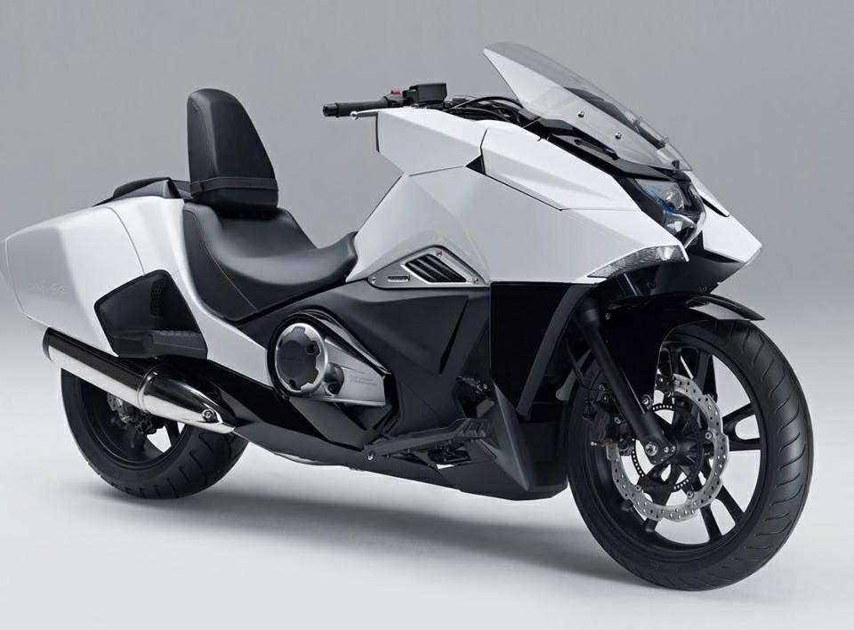Мотоцикл Honda NM4 Vultus 2014 фото