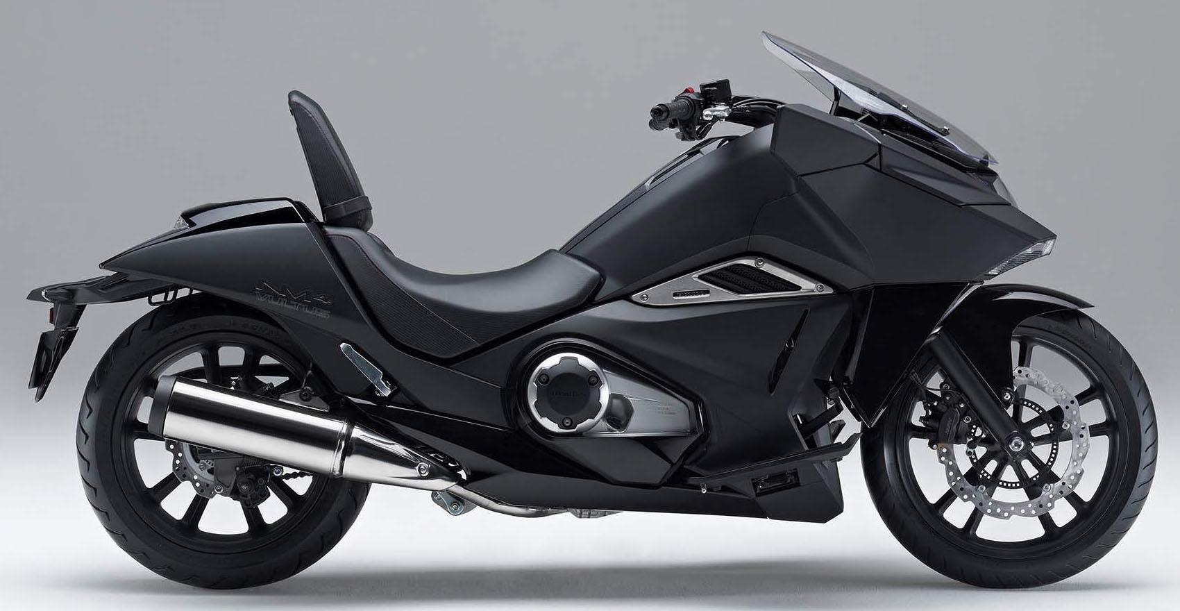 Мотоцикл Honda NM4 Vultus 2015 фото