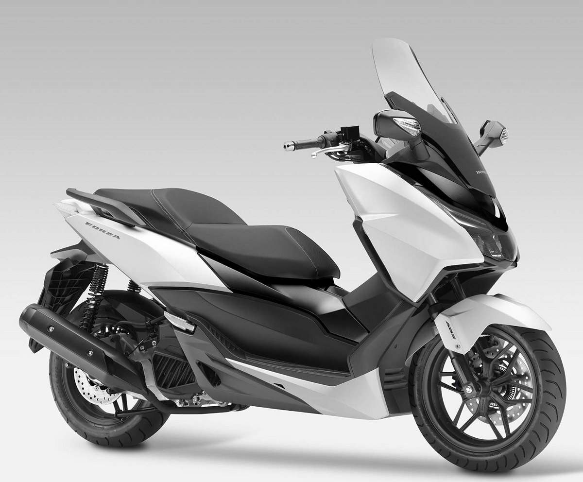 Мотоцикл Honda NSS 250 Forza 2015 фото