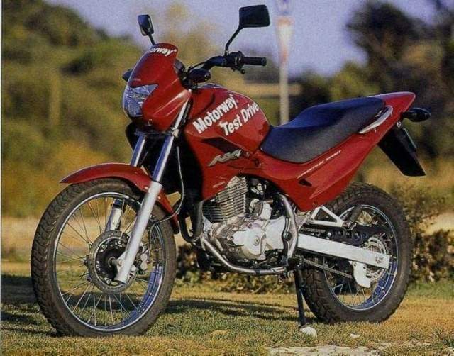 Мотоцикл Honda NX-4 2002 фото