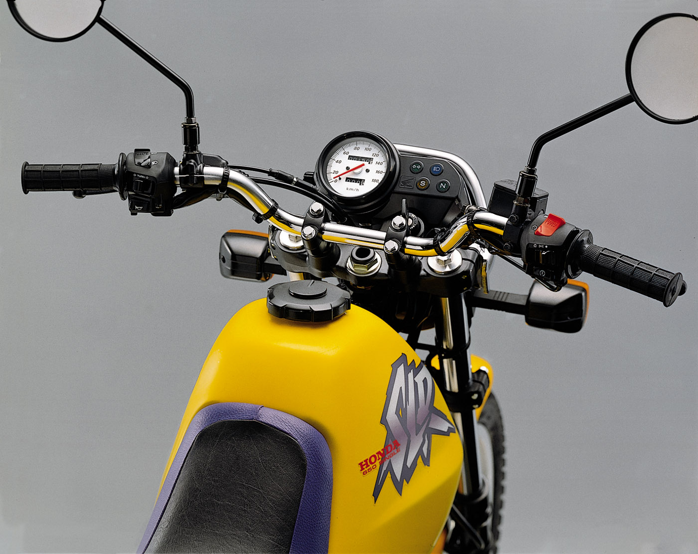 Мотоцикл Honda SLR 650  1997 фото