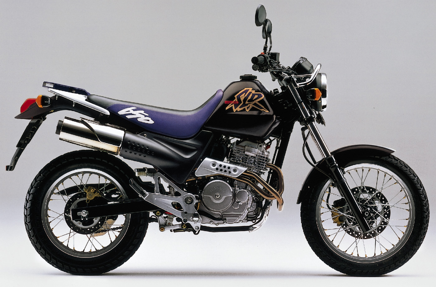 Мотоцикл Honda SLR 650  1998 фото