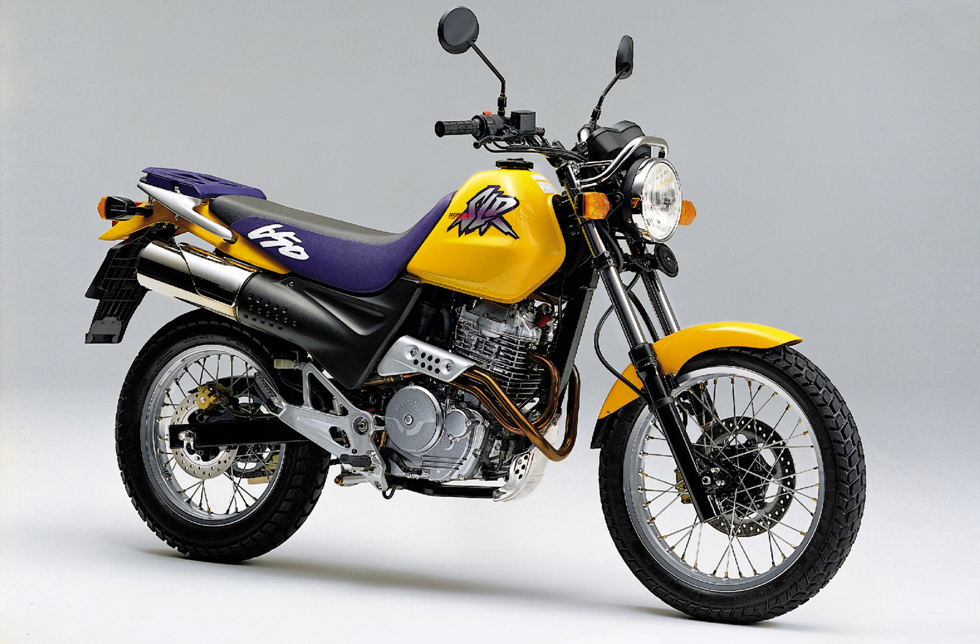 Мотоцикл Honda SLR 650  1998 фото