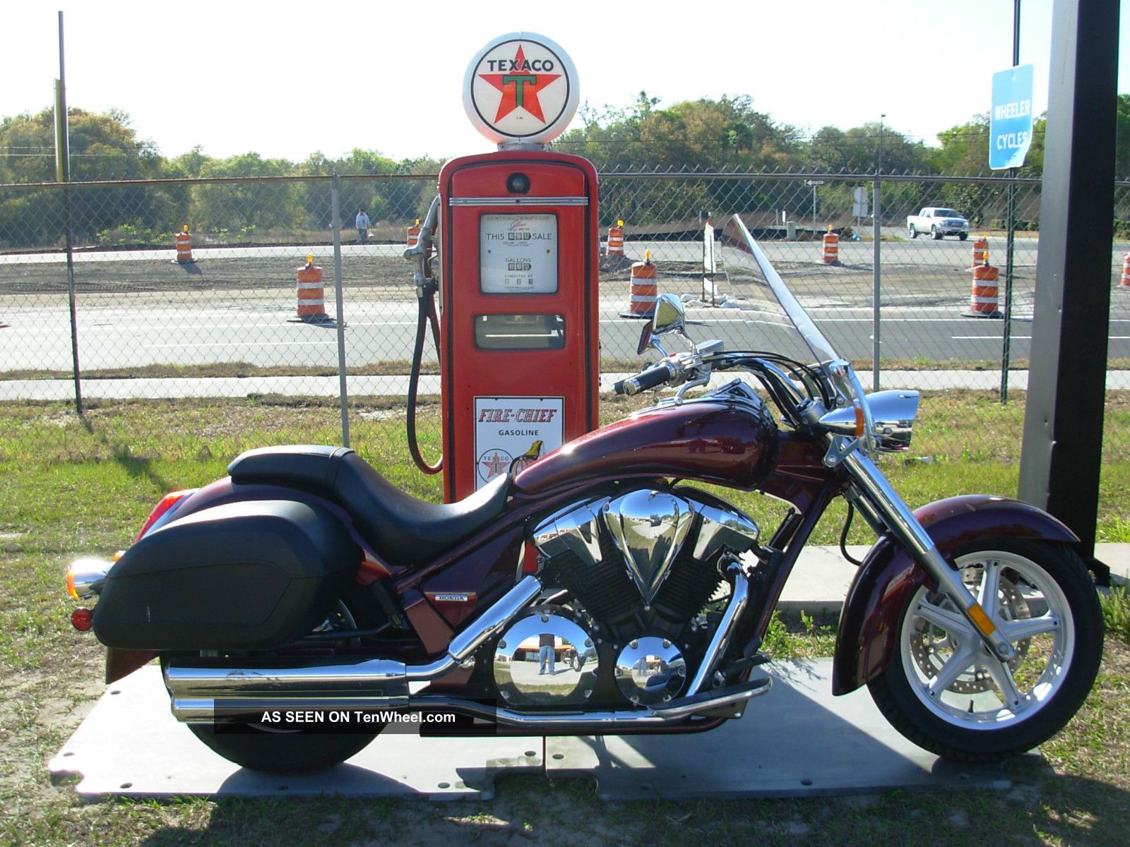 Мотоцикл Honda VT 1300CT Interstate 2011 фото