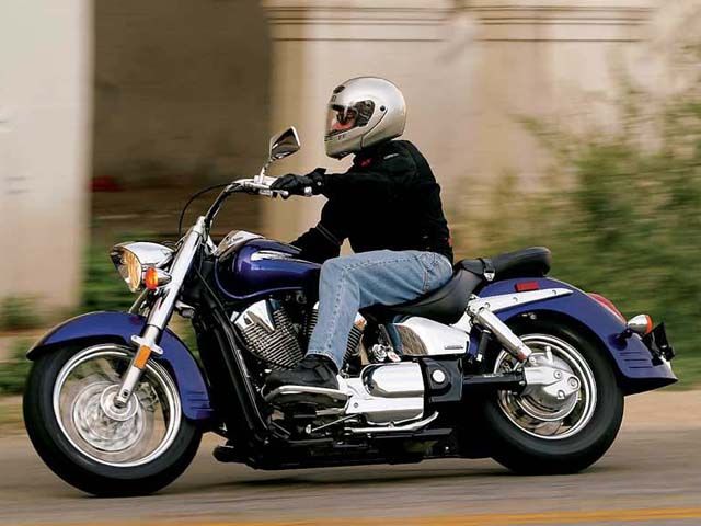 Мотоцикл Honda VTX 1300S 2005 фото