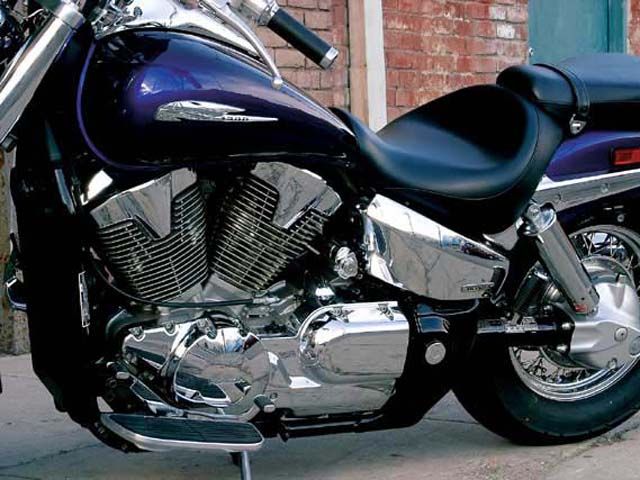 Мотоцикл Honda VTX 1300S 2005 фото