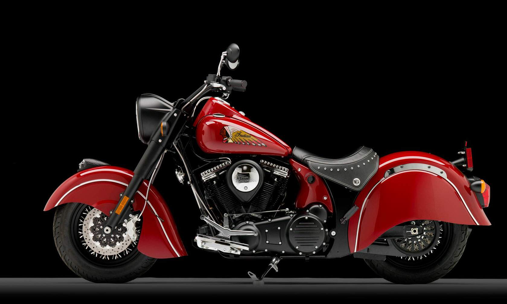 Мотоцикл Indian Chief Blackhawk Dark 2011 фото