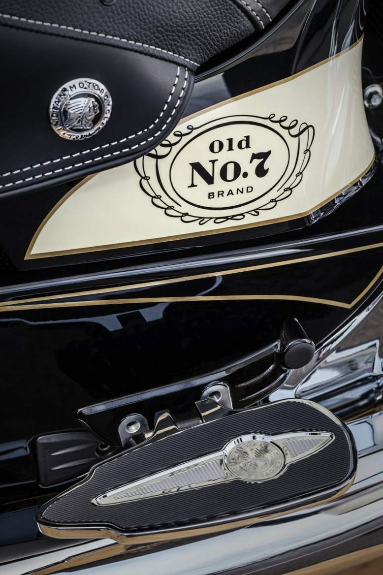 Мотоцикл Indian Chief Vintage Classic Jack Daniels L.E. 2016 фото
