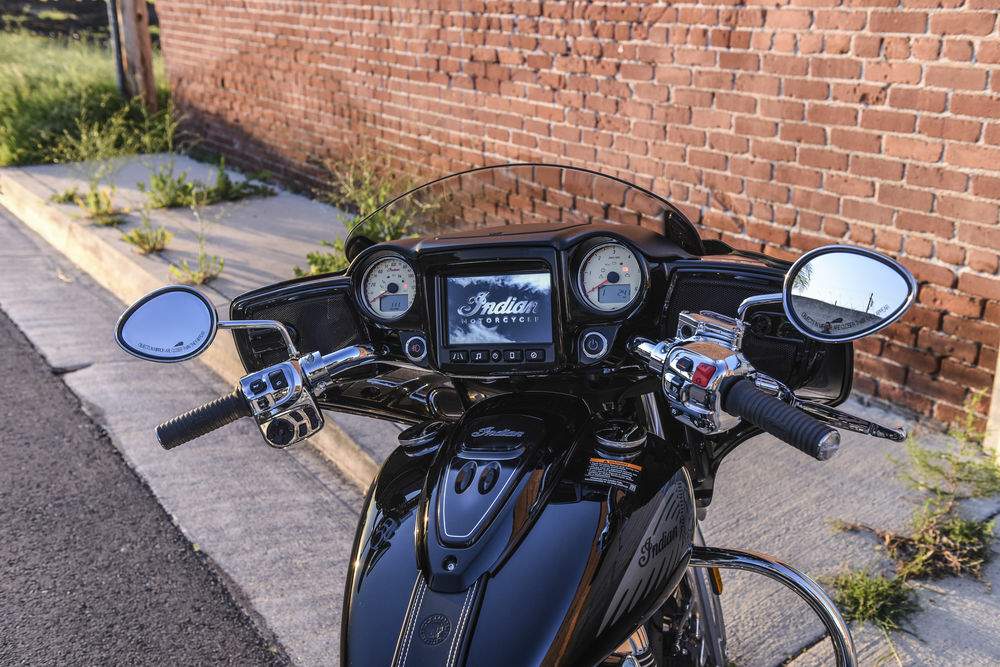 Мотоцикл Indian Chieftain Limited 2019 фото