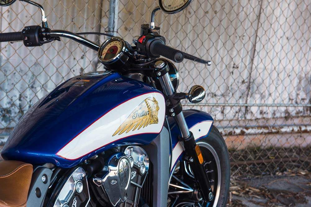 Мотоцикл Indian Scout 2017 фото