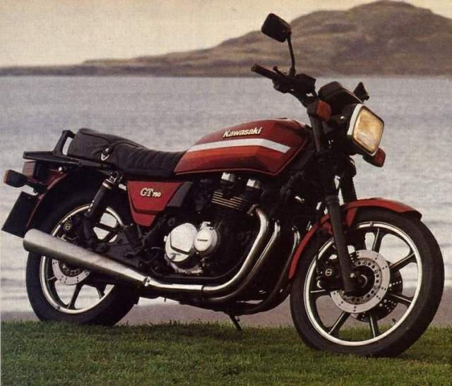 Мотоцикл Kawasaki GT 750 1982 фото