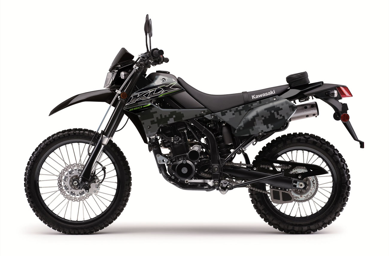 Мотоцикл Kawasaki KLX 250 Camo 2018 фото