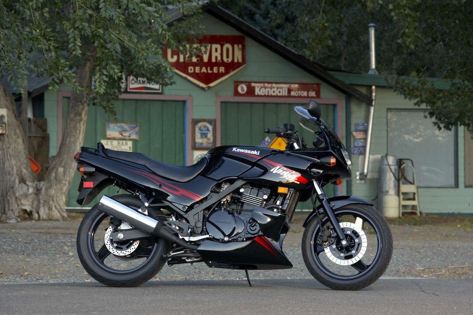 Мотоцикл Kawasaki Ninja 500R 2007 фото