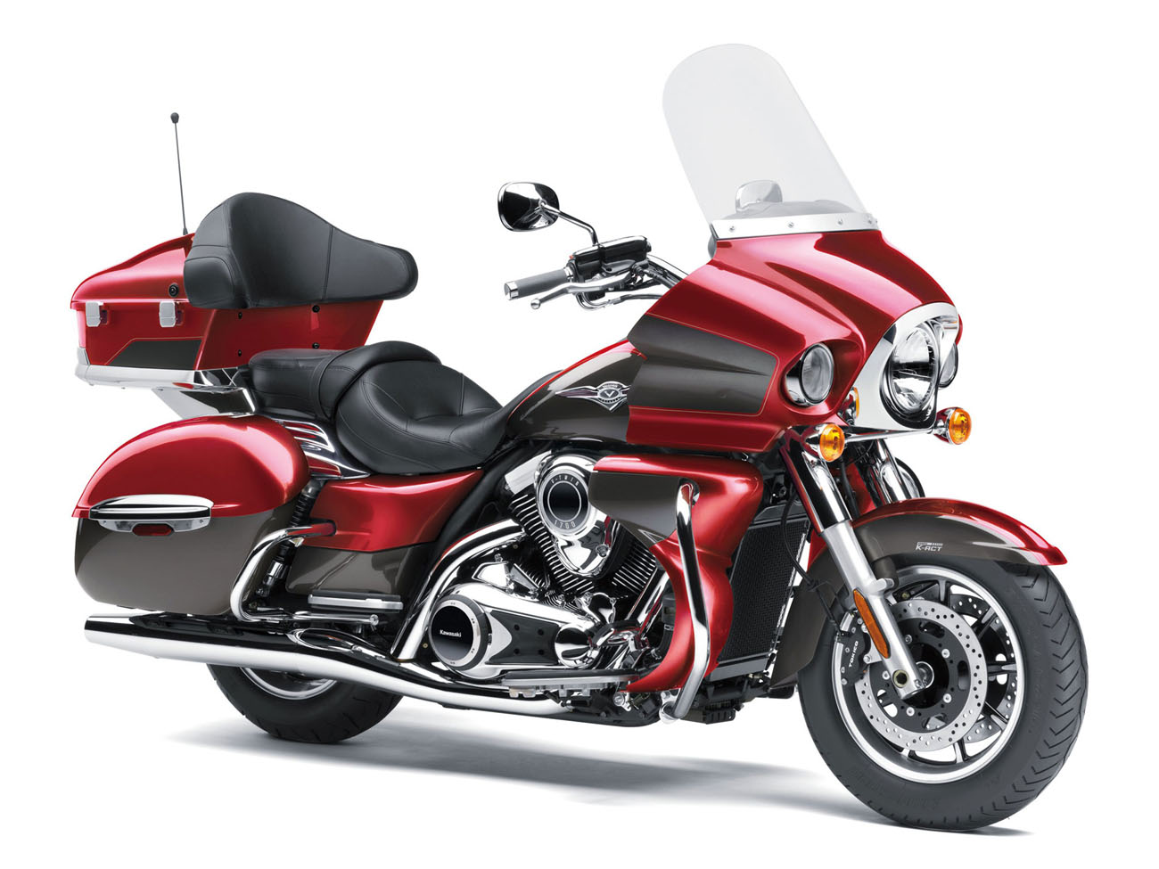 Мотоцикл Kawasaki VN 1700 Vulcan Voyager 2017 фото