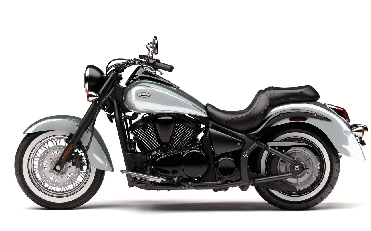 Мотоцикл Kawasaki VN 900 Vulcan Classic 2020 фото