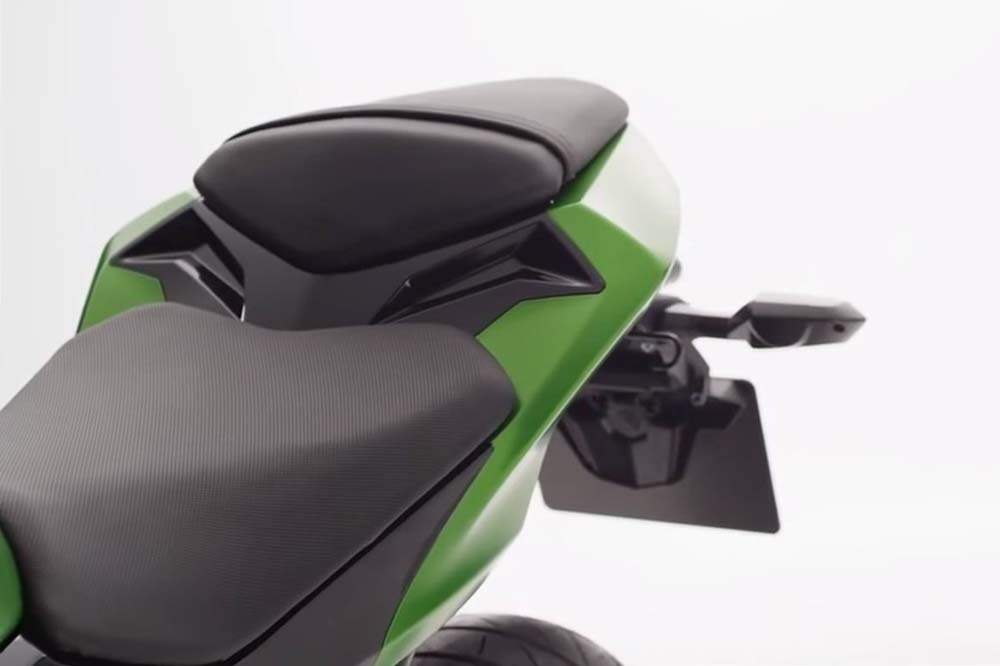 Мотоцикл Kawasaki Z 250 2017 фото