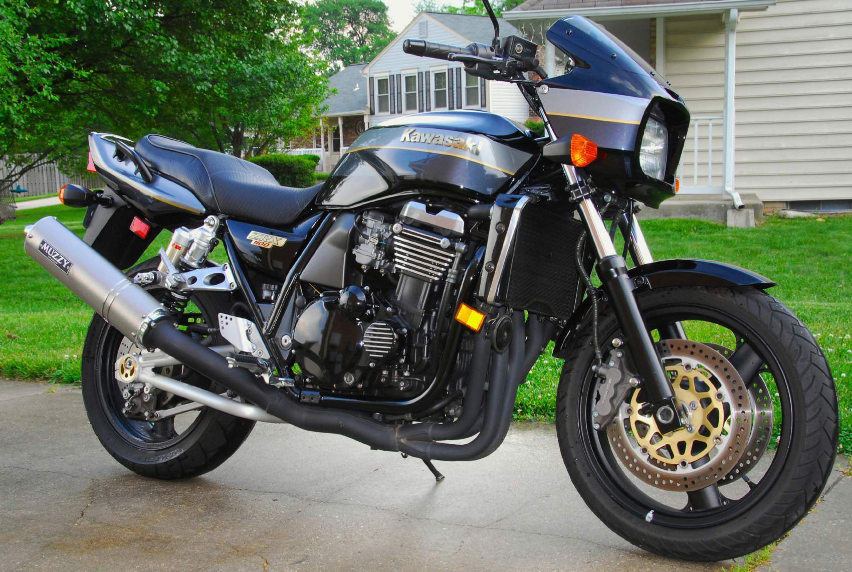 Мотоцикл Kawasaki ZR-X 1100 1999 фото