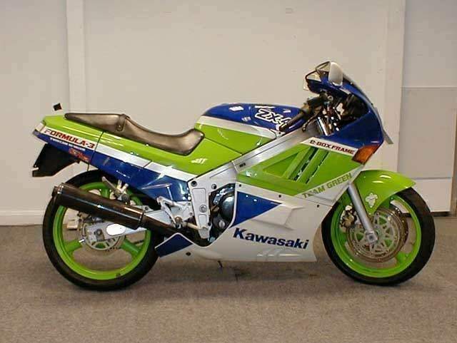 Мотоцикл Kawasaki ZX-400 F3 1988 фото