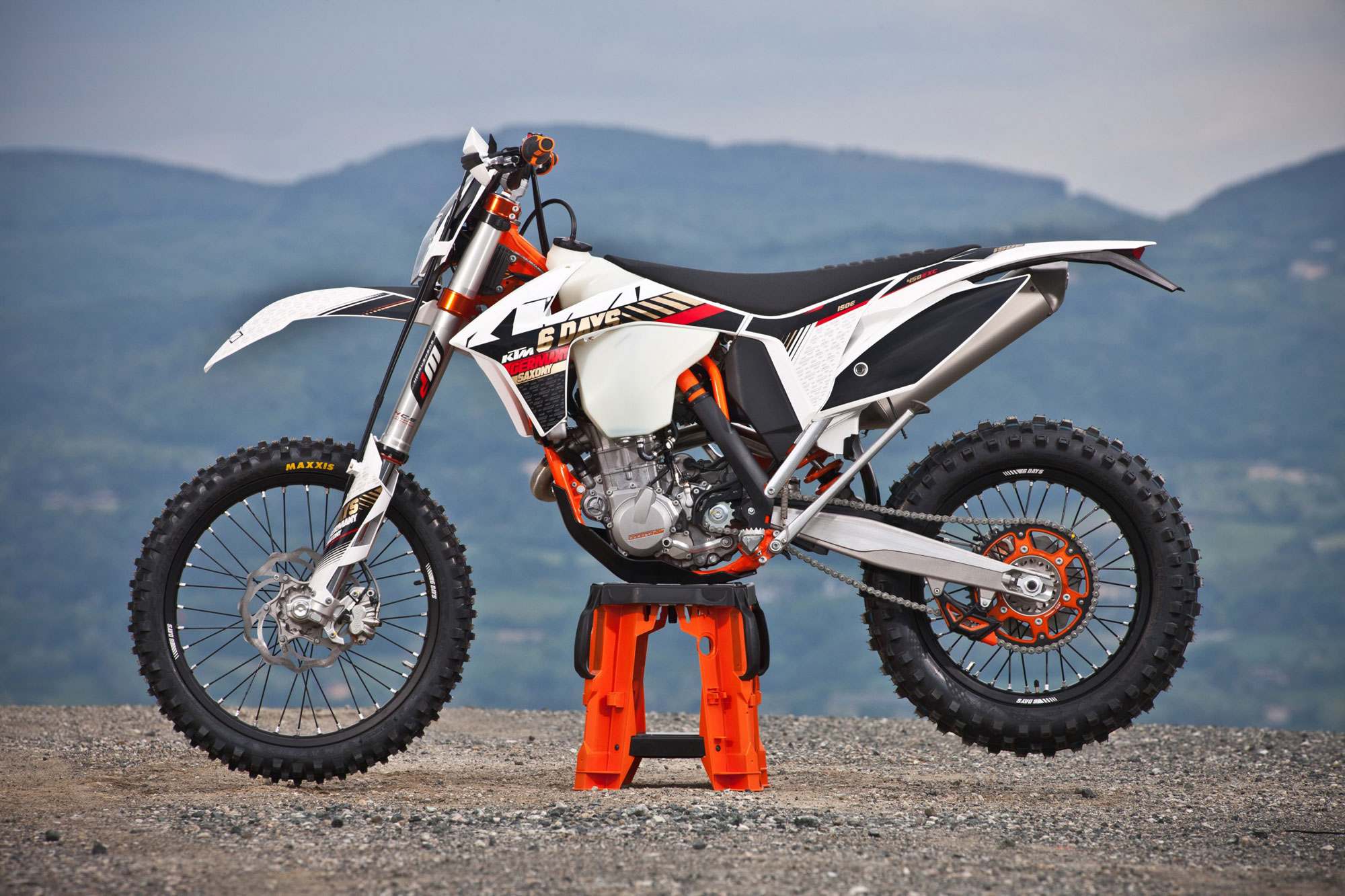 Мотоцикл KTM KTM 450 EXC SIX DAYS 2013 2013 Мотоцикл KTM KTM 450 EXC SIX DAYS 2013 2013