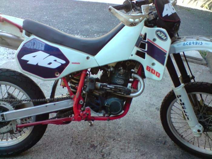 Мотоцикл KTM 600 LC4 Enduro 1988 фото