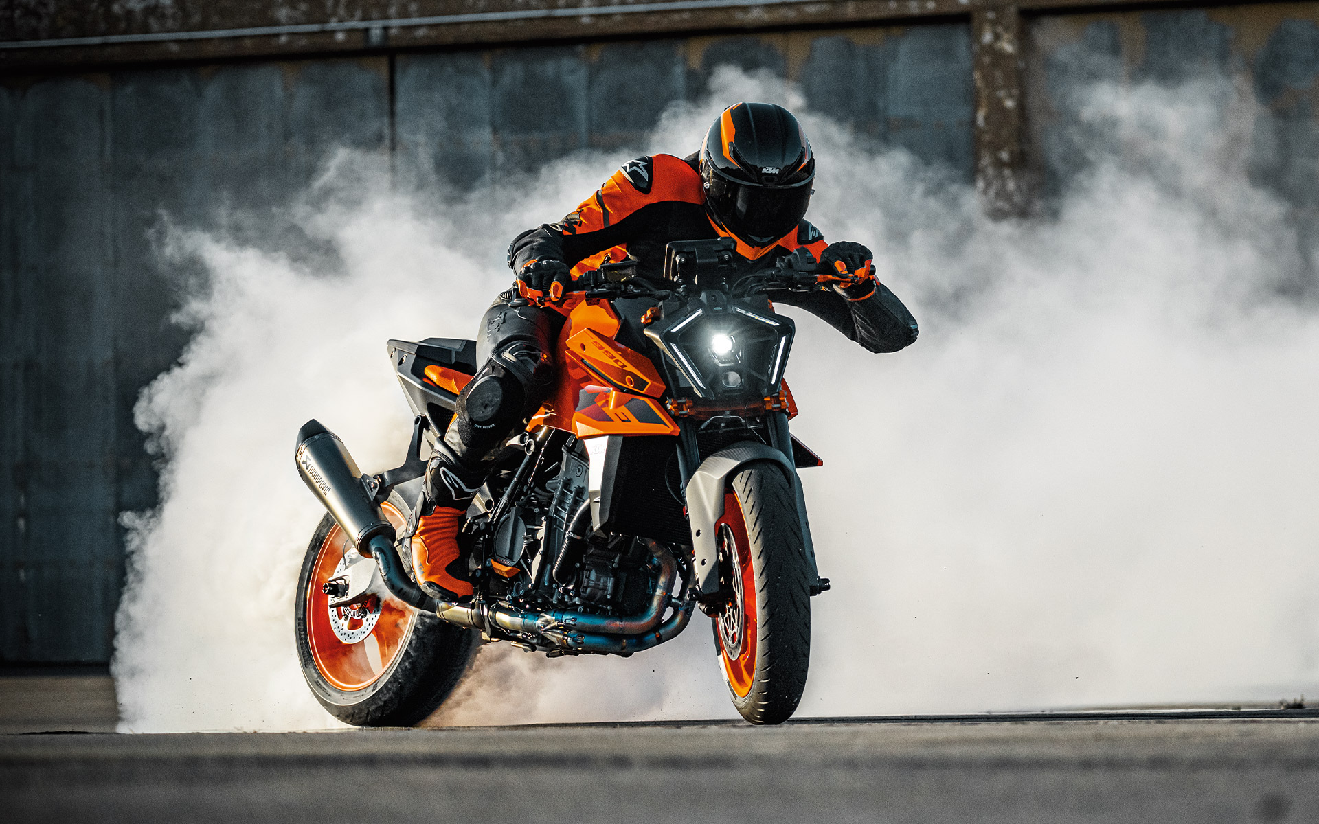 Мотоцикл KTM 990 Duke 2024 фото